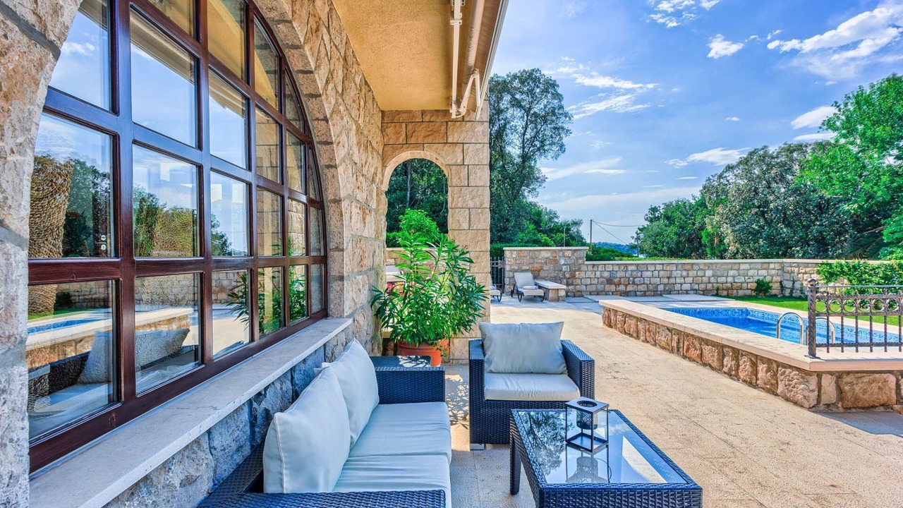 Photo of Patio Balcony in Babin Kuk