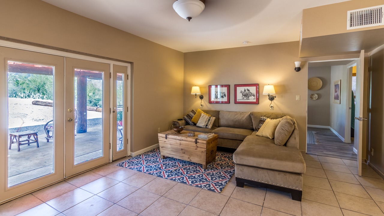 Photo of Livingroom in Tanque Verde