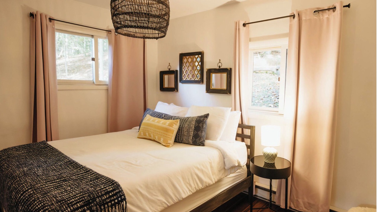 Photo of Bedroom in Kerhonkson