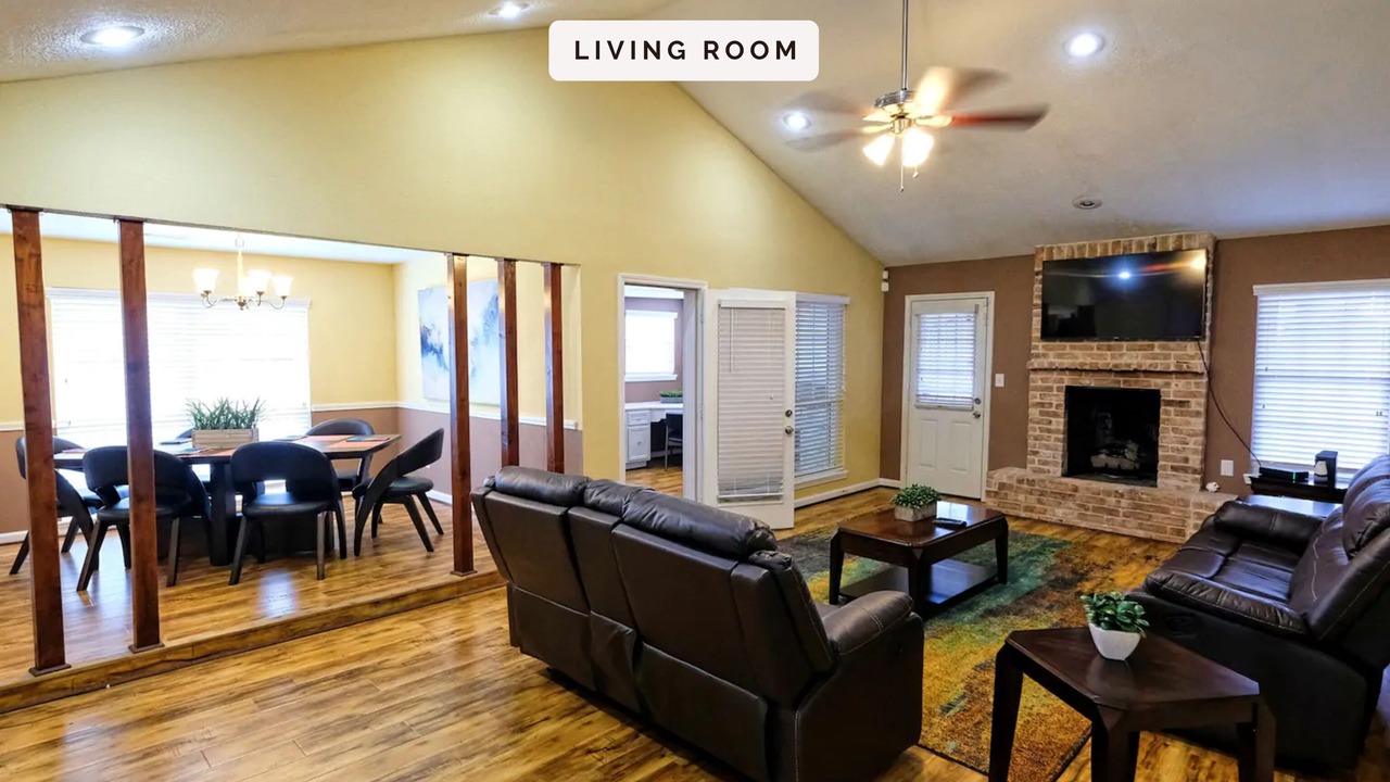 Photo of Livingroom in Missouri City