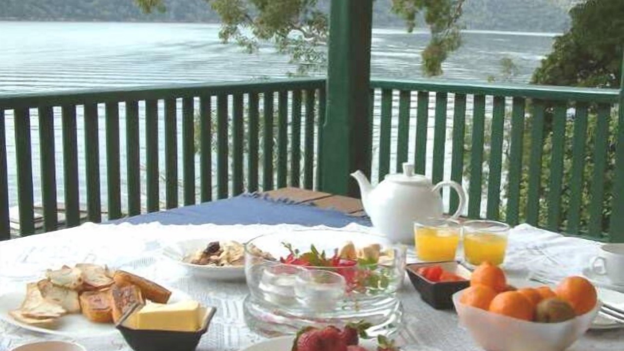 Photo of Others in Bar Point