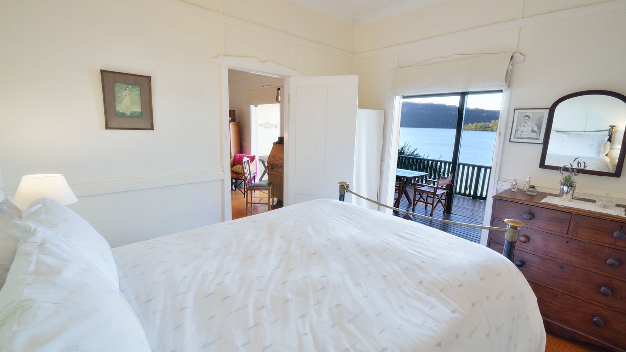 Photo of Bedroom in Bar Point