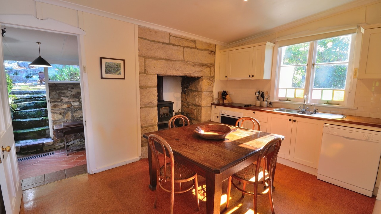 Photo of Others in Bar Point