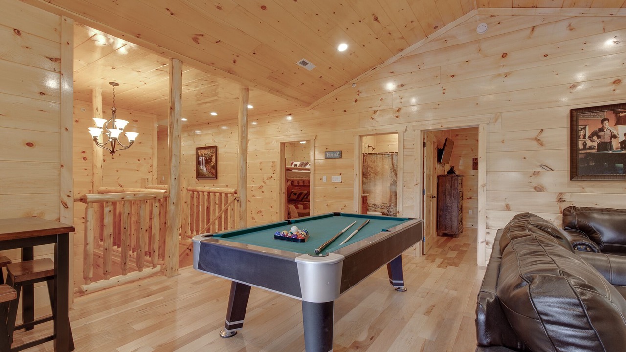 Photo of Bedroom in Gatlinburg