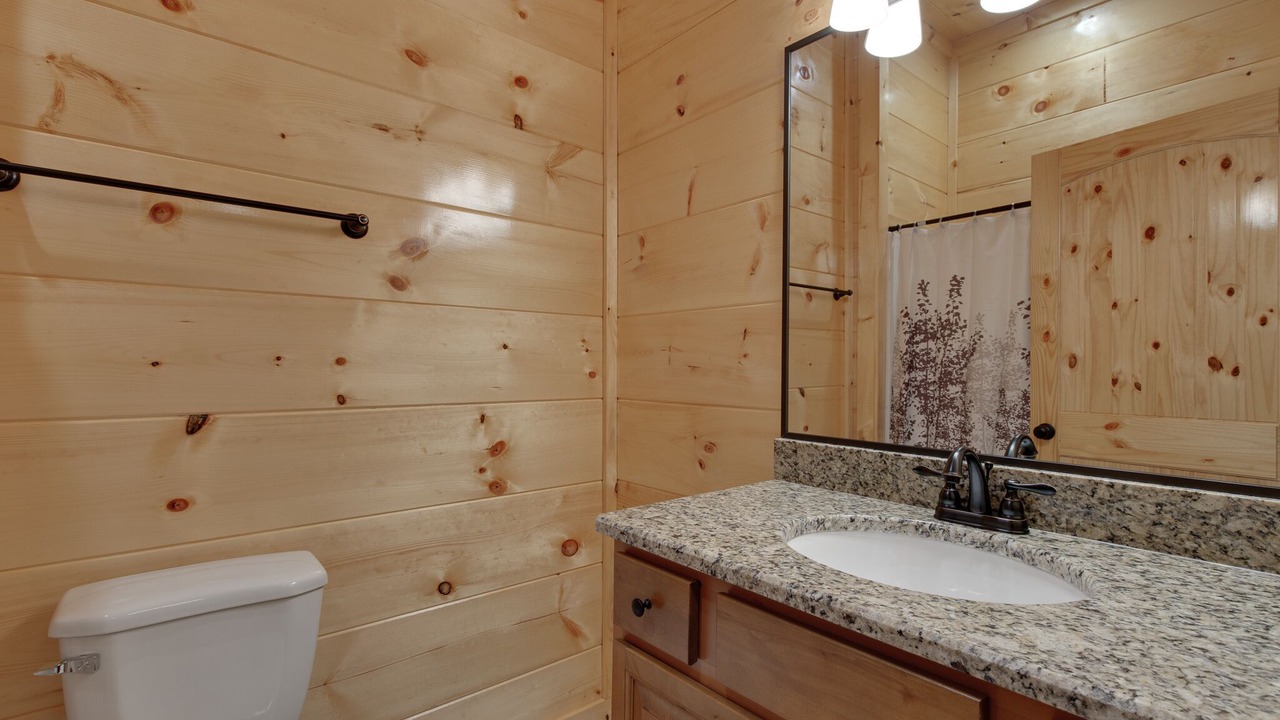 Photo of Bathroom in Gatlinburg