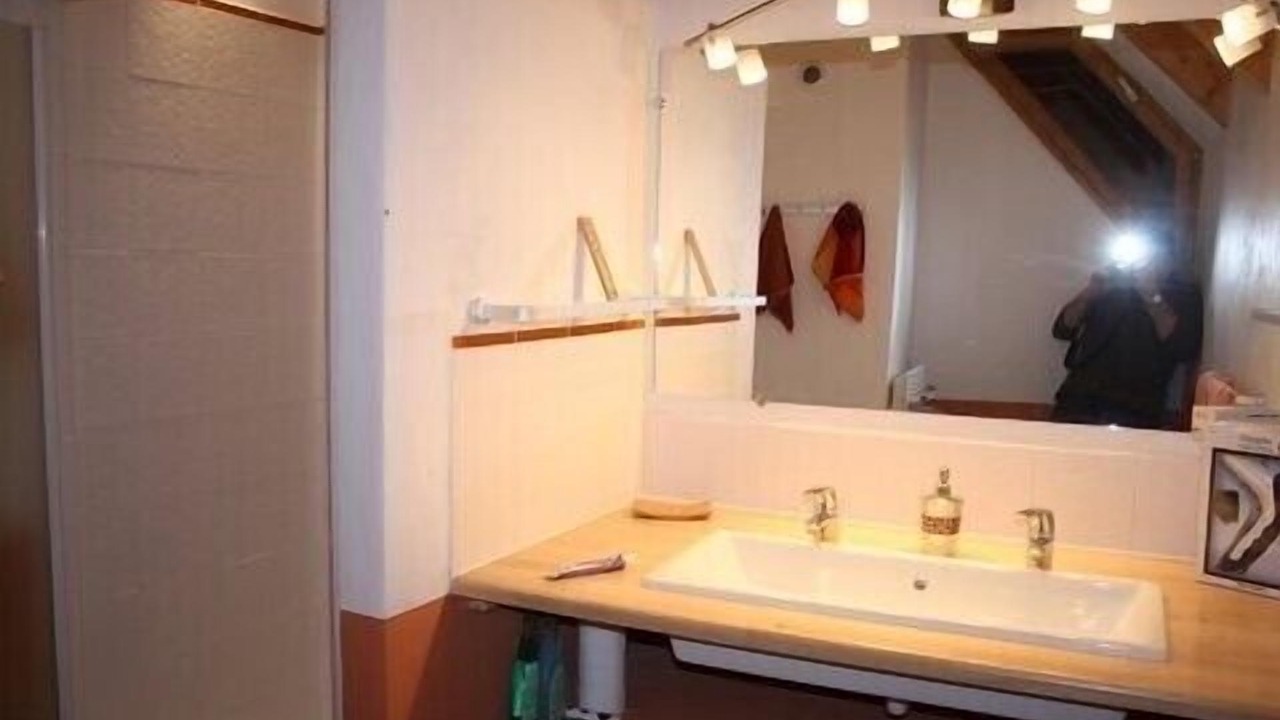 Photo of Bathroom in Saint-Aventin