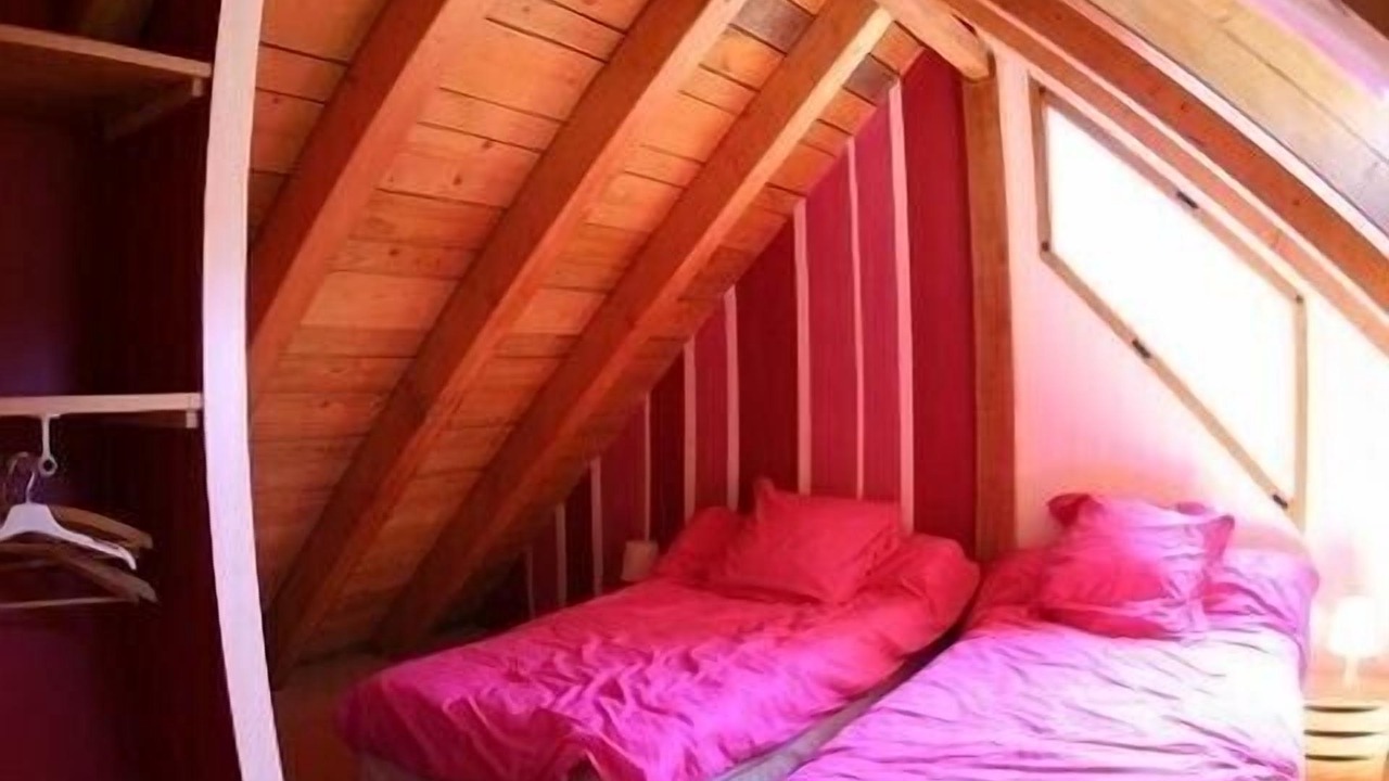 Photo of Bedroom in Saint-Aventin