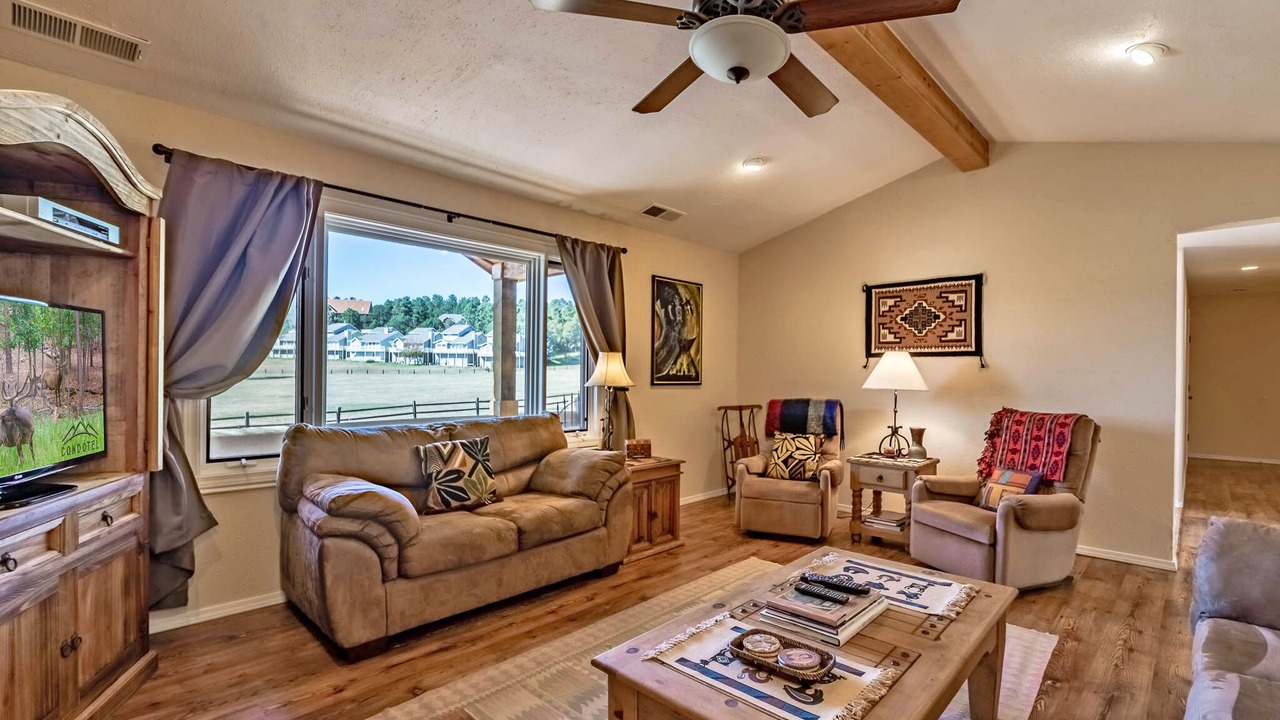 Photo of Bedroom in Ruidoso
