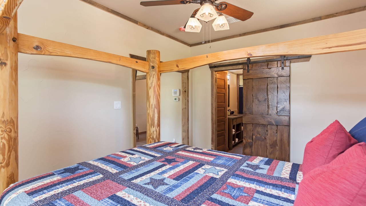 Photo of Bedroom in Royse City