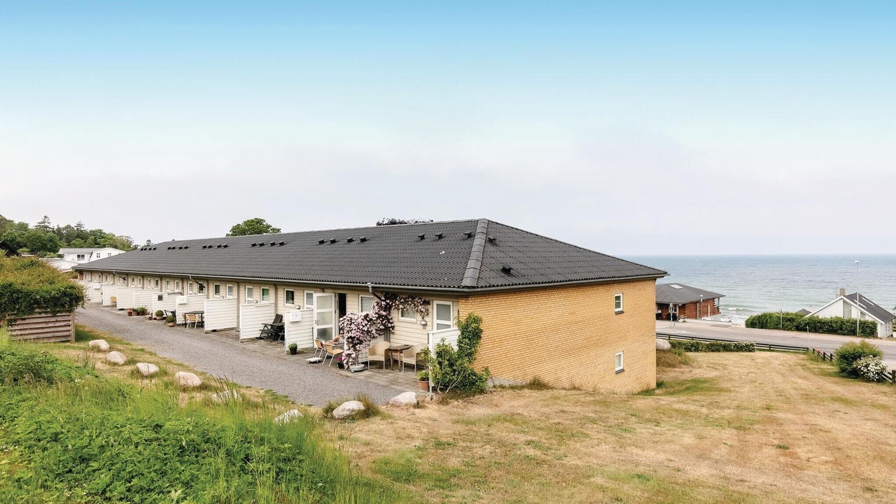 Photo of Others in Sandkaas