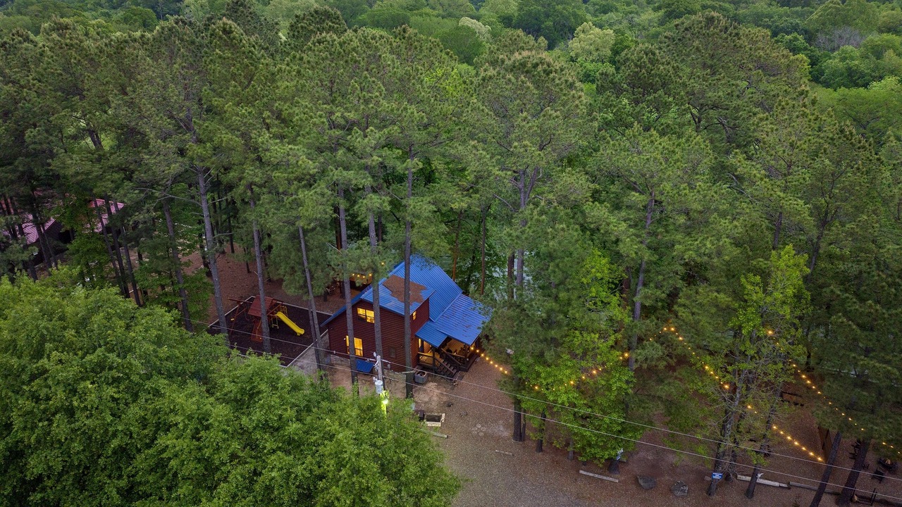 Photo of Others in Broken Bow