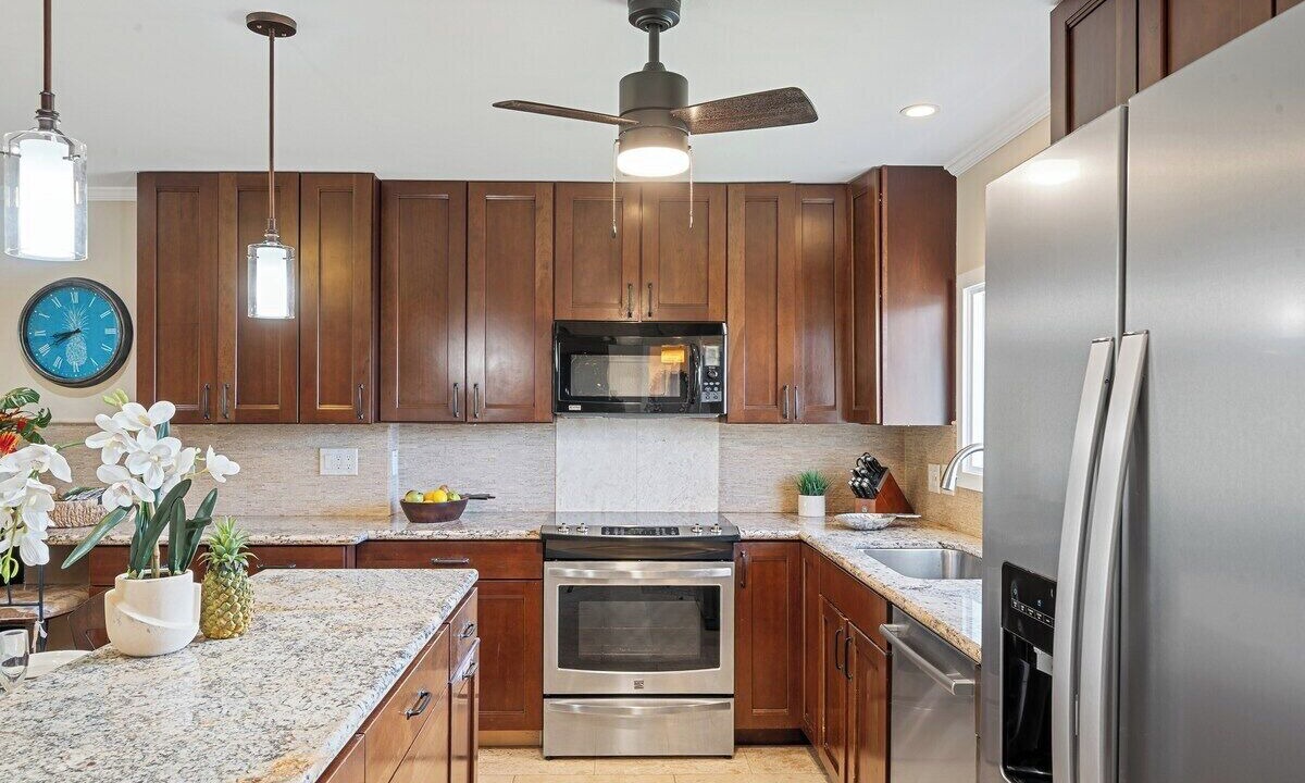 Photo of Others in Historic Lahaina Front Street