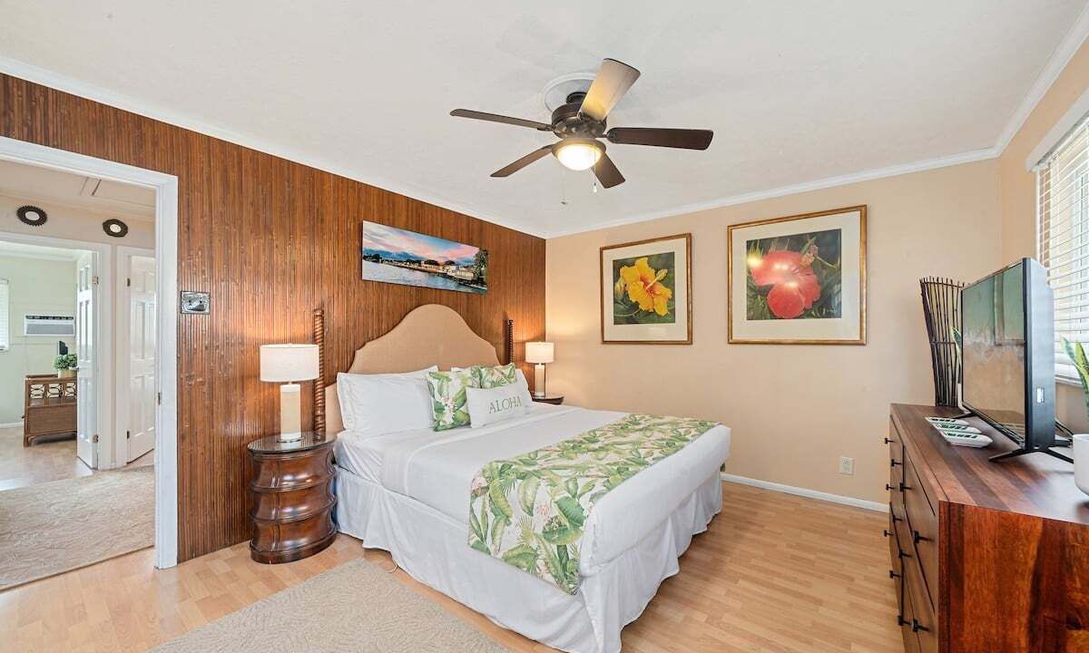 Photo of Others in Historic Lahaina Front Street