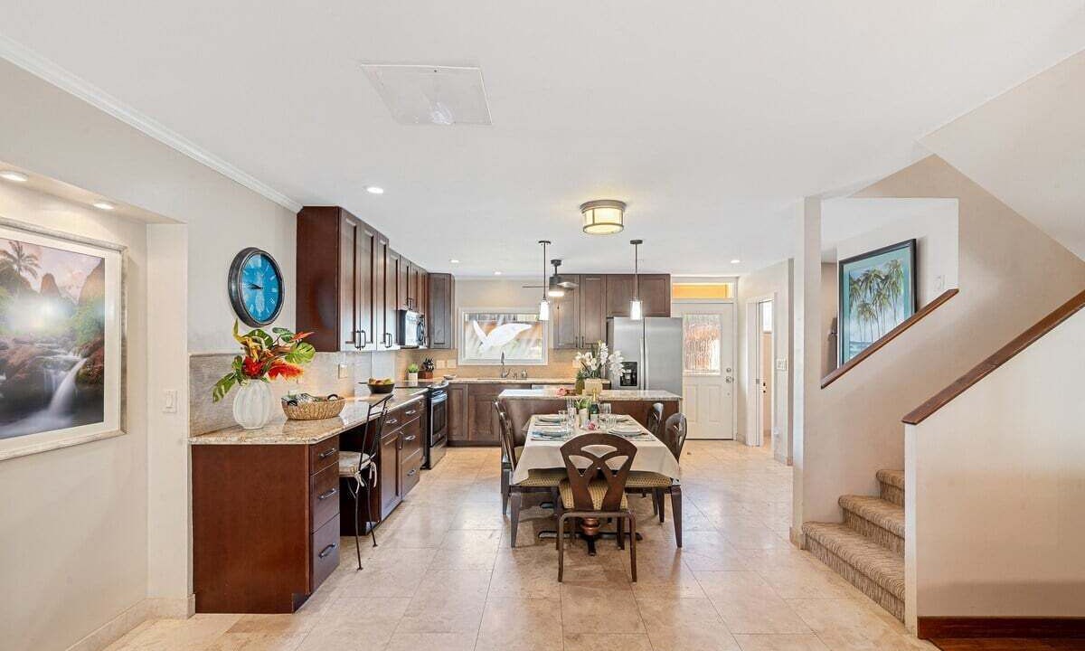 Photo of Others in Historic Lahaina Front Street