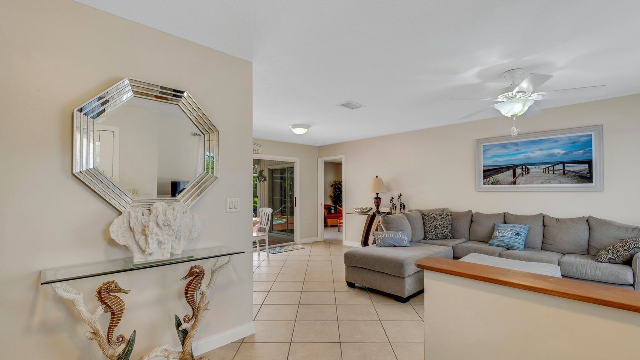 Photo of Livingroom in South Venice