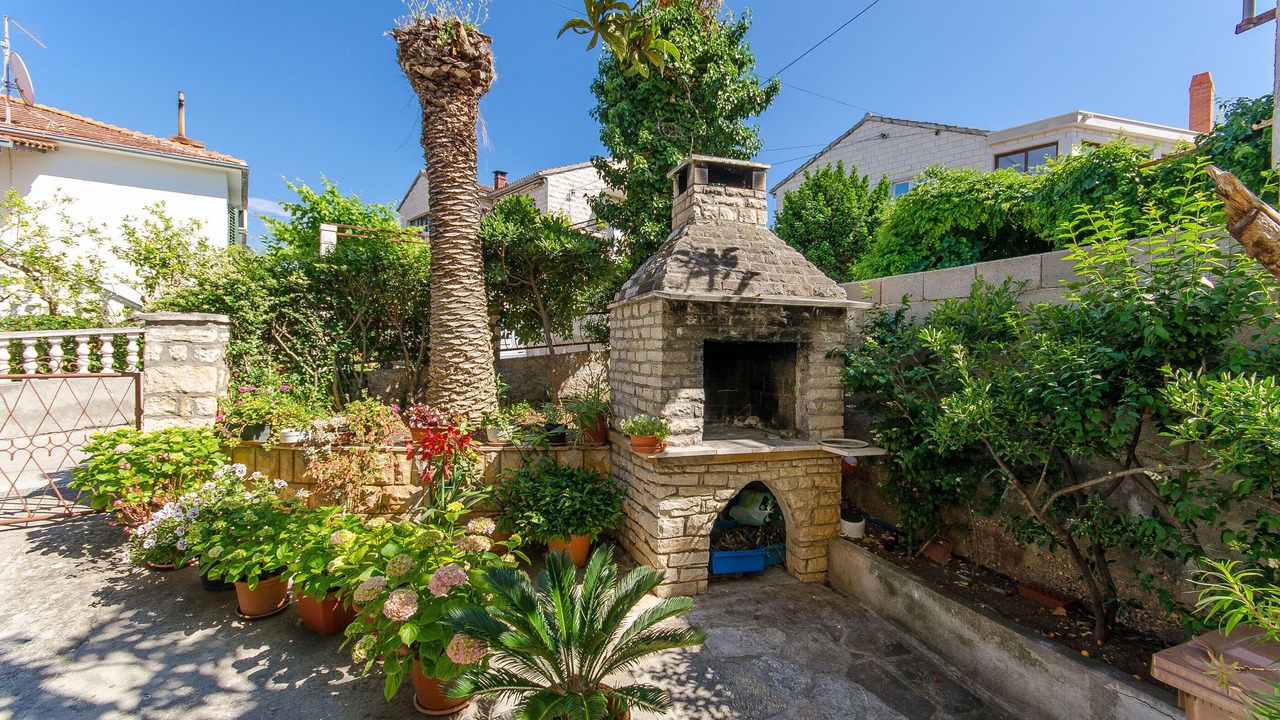 Photo of Patio Balcony in Supetar
