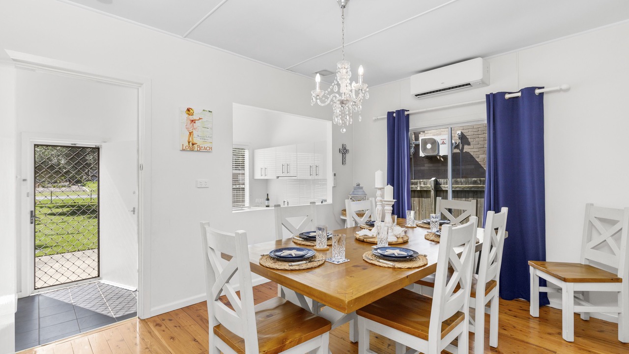 Photo of Bedroom in Long Beach