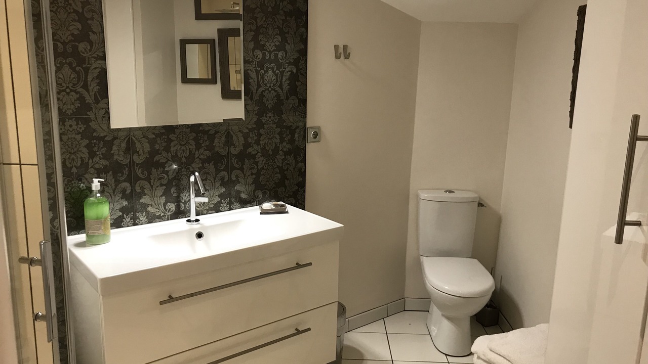 Photo of Bathroom in Amboise