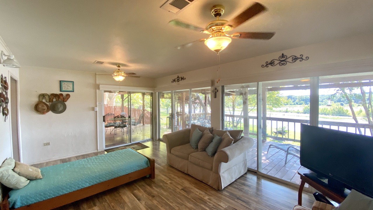 Photo of Livingroom in Kingsland