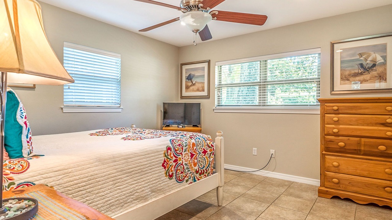 Photo of Bedroom in Laurel Hill