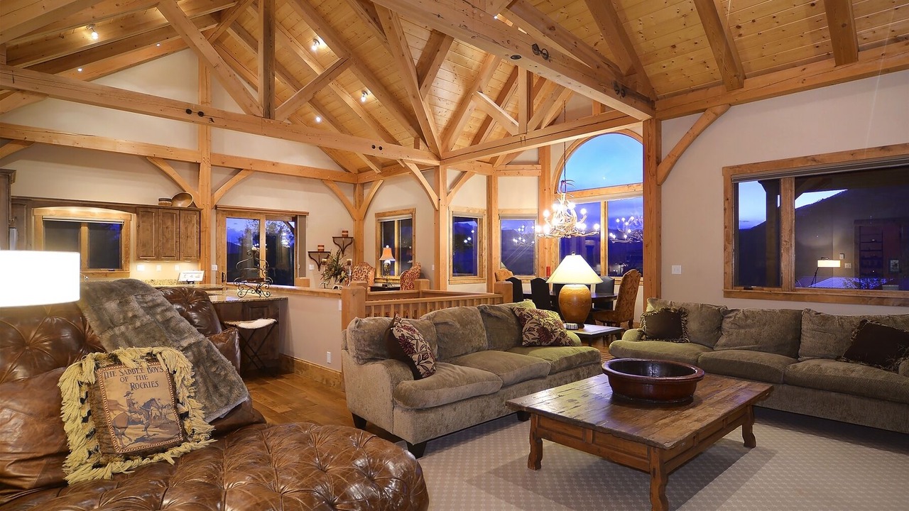 Photo of Livingroom in Mount Crested Butte