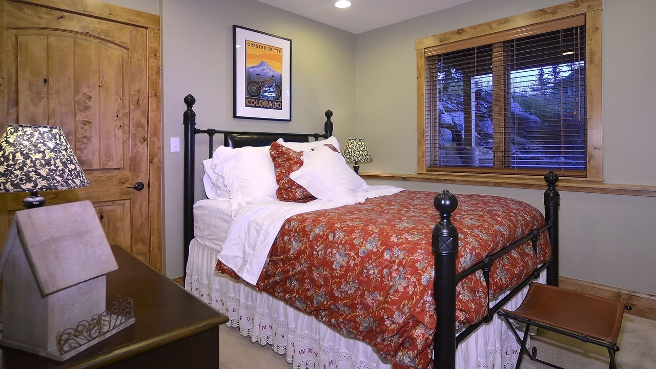 Photo of Bedroom in Mount Crested Butte