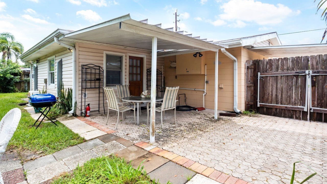 Photo of Outdoor in Sarasota Springs