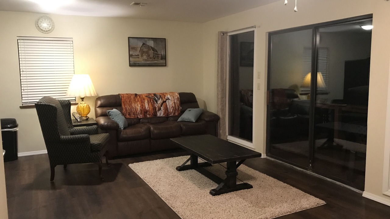 Photo of Livingroom in Anderson