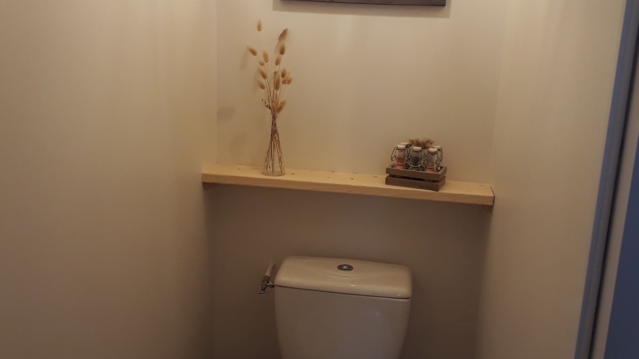Photo of Bathroom in Liesville-sur-Douve