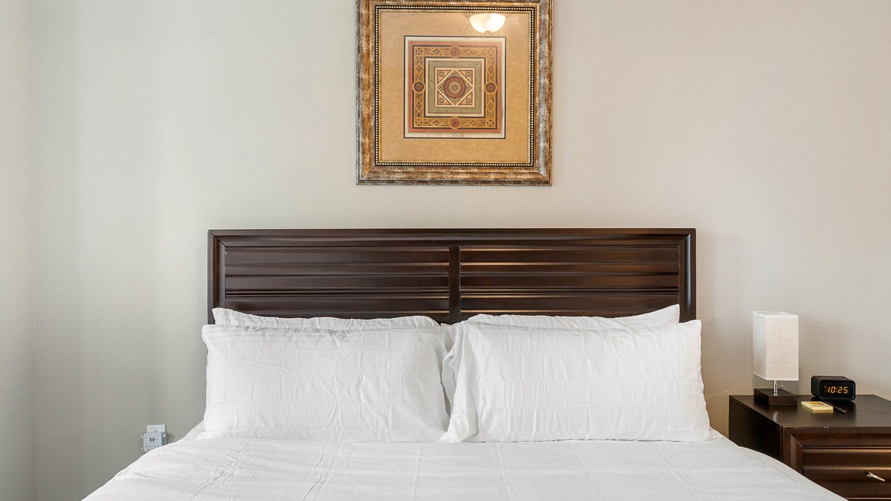 Photo of Bedroom in Humble