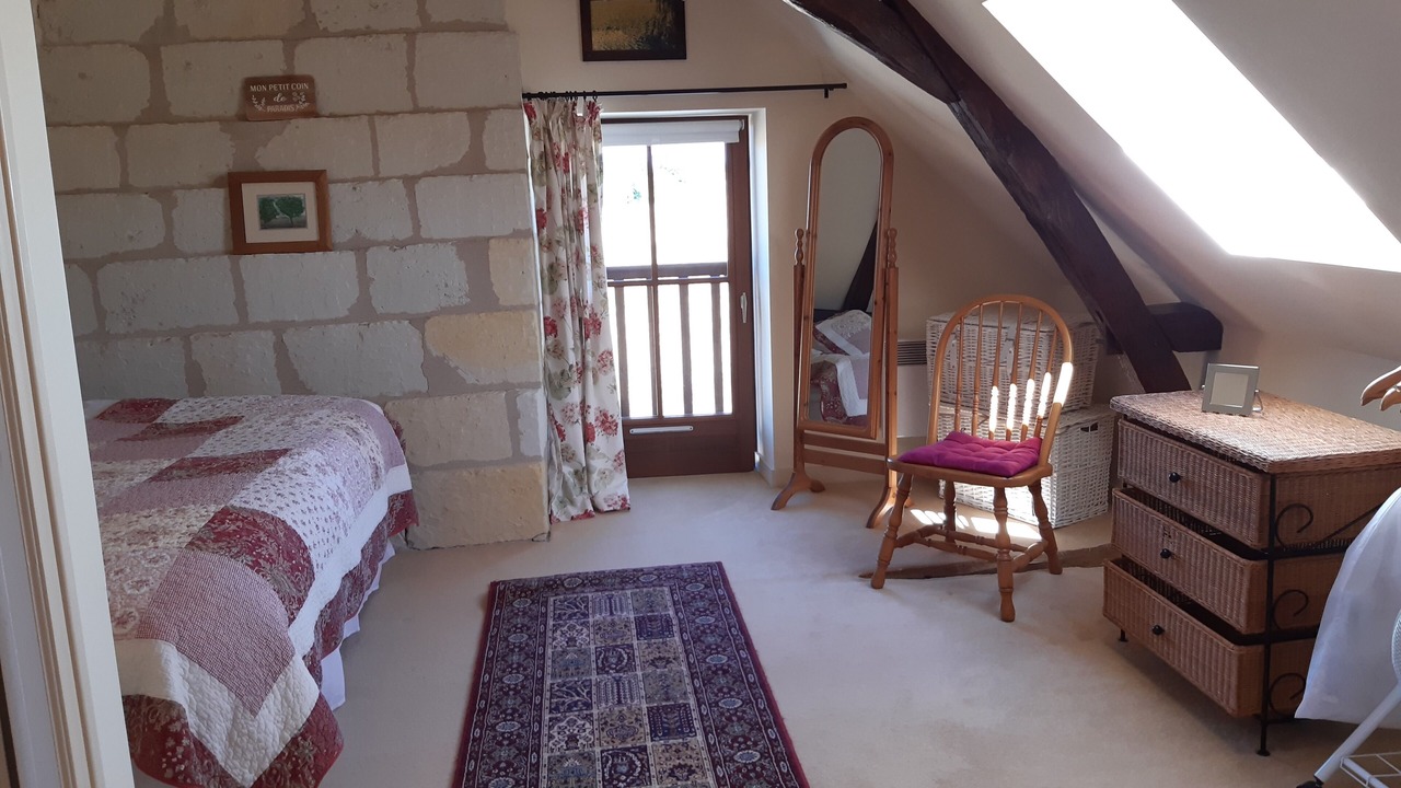 Photo of Bedroom in Noyant-Villages