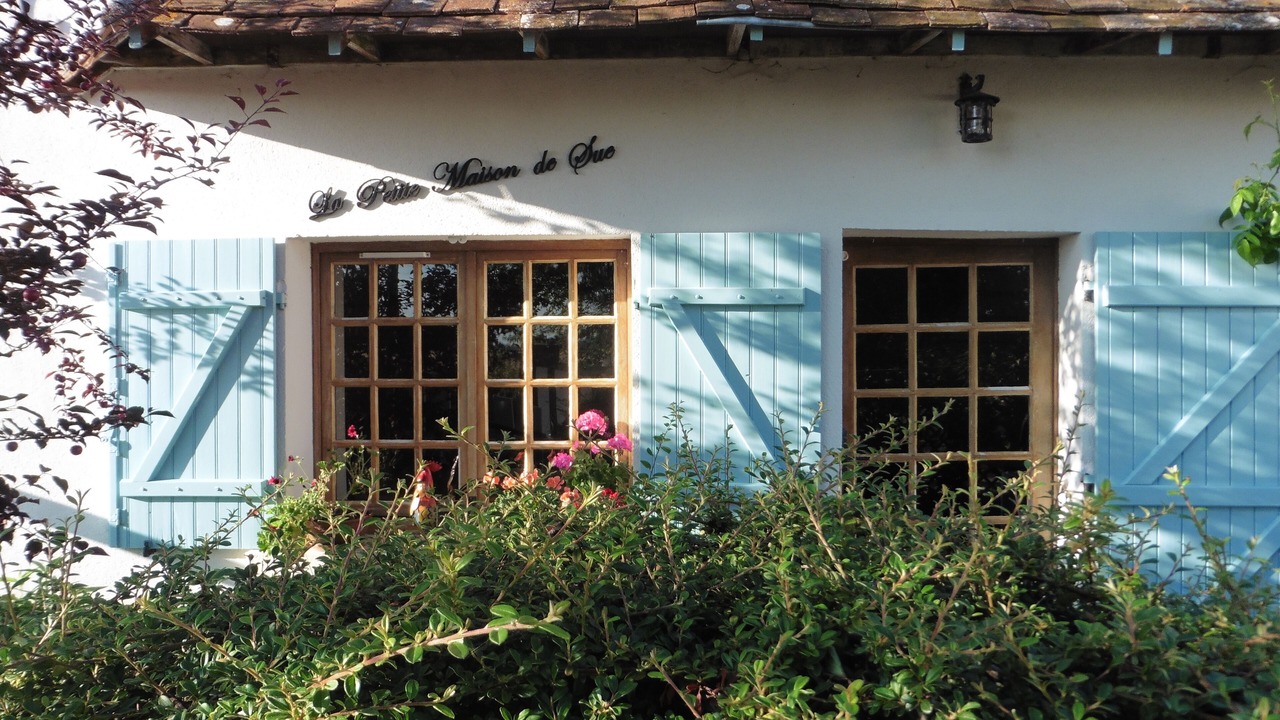 Photo of Outdoor in Noyant-Villages