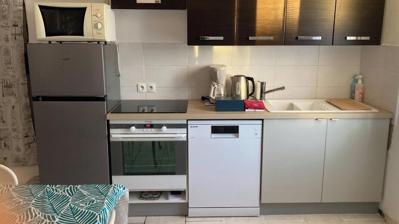 Photo of Kitchen in La Capelle-et-Masmolene