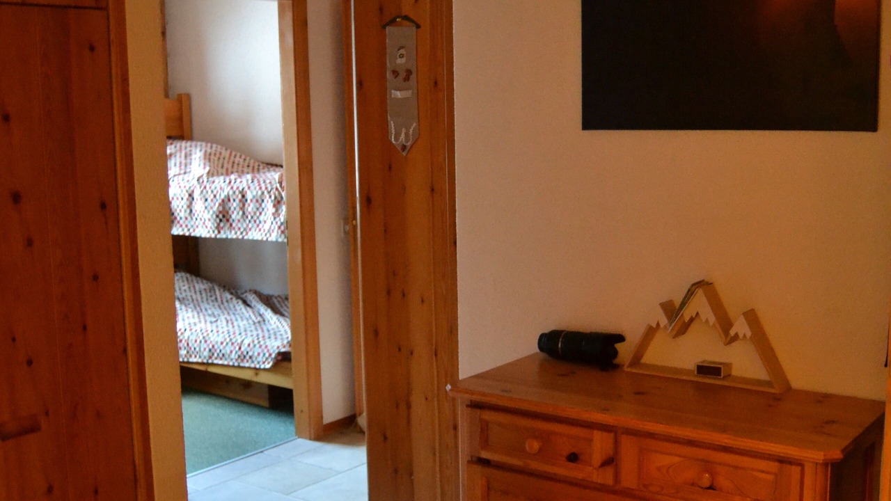 Photo of Bedroom in Champoussin