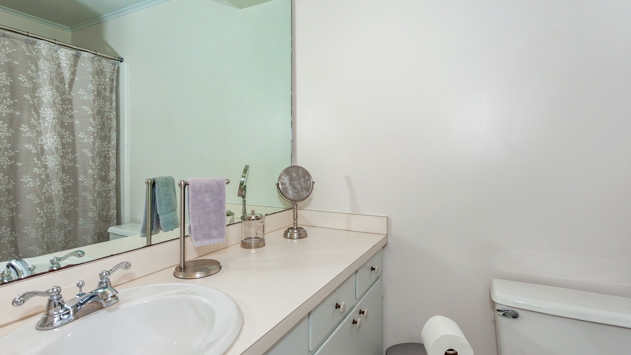 Photo of Bathroom in University Park