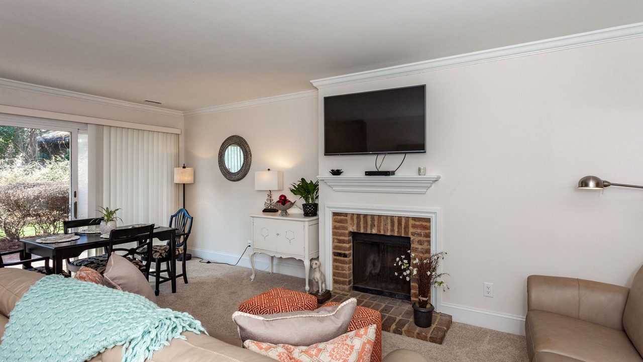 Photo of Livingroom in University Park