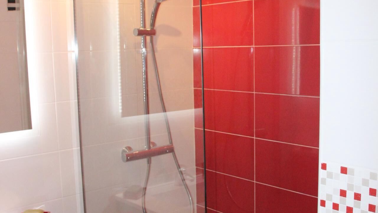 Photo of Bathroom in Font-Romeu-Odeillo-Via
