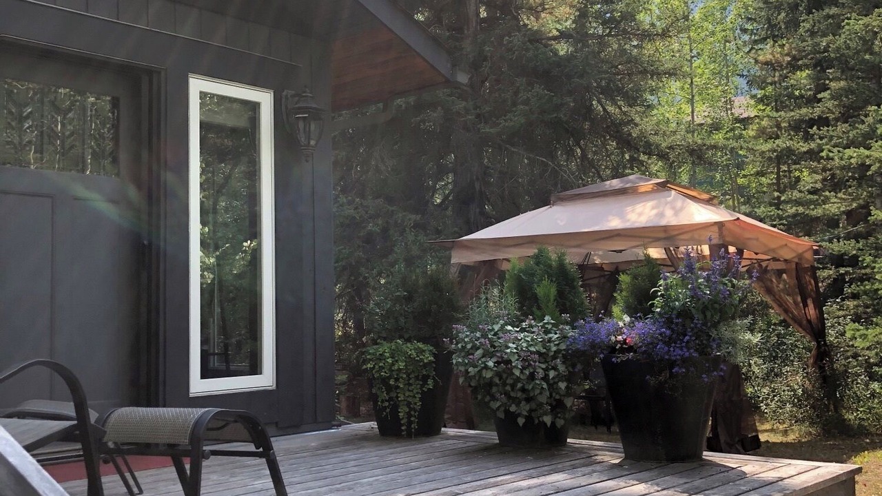 Photo of Patio Balcony in Banff