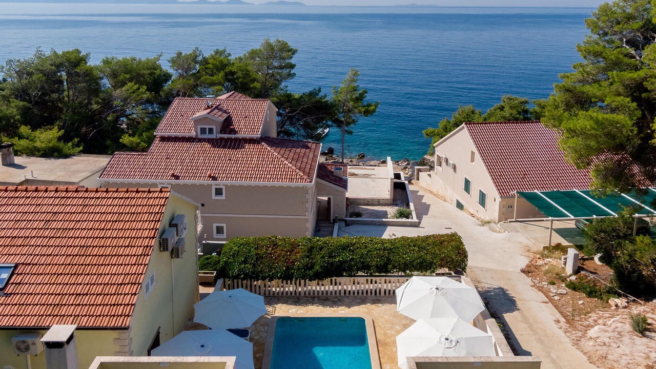 Photo of Outdoor in Blato