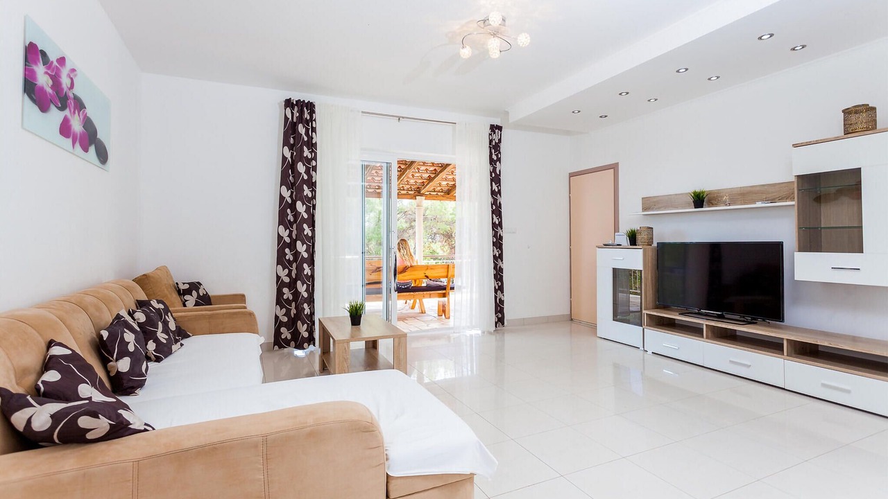 Photo of Bedroom in Blato