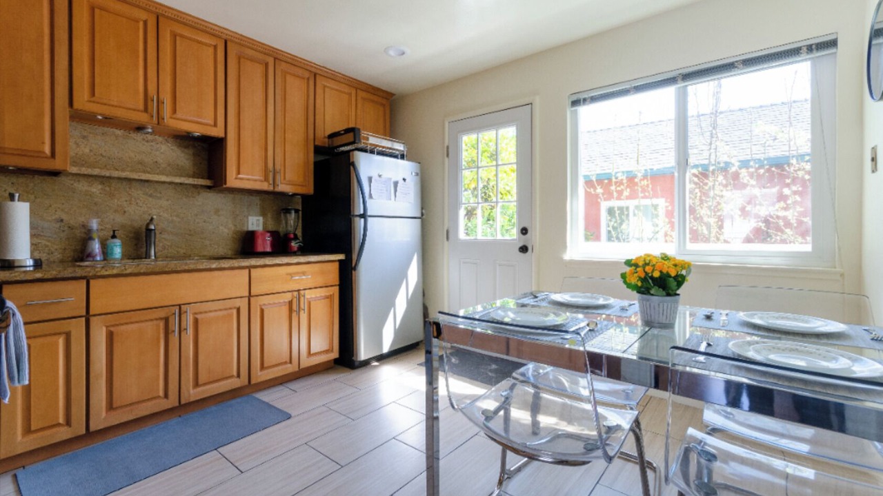 Photo of Others in Lincoln Highlands