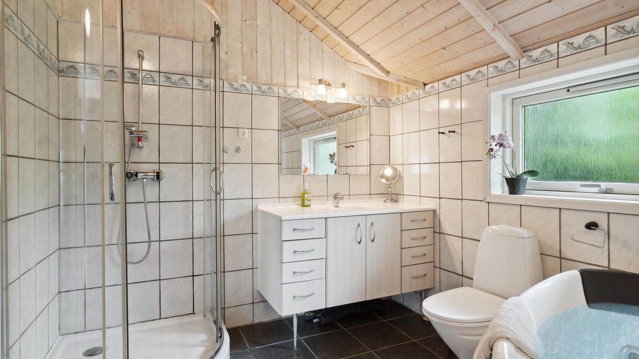 Photo of Bathroom in Skovmose