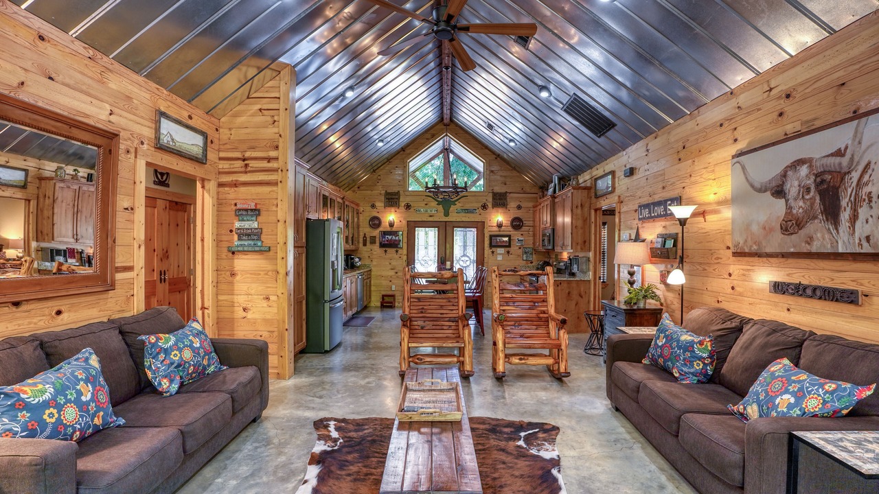 Photo of Livingroom in Marble Falls