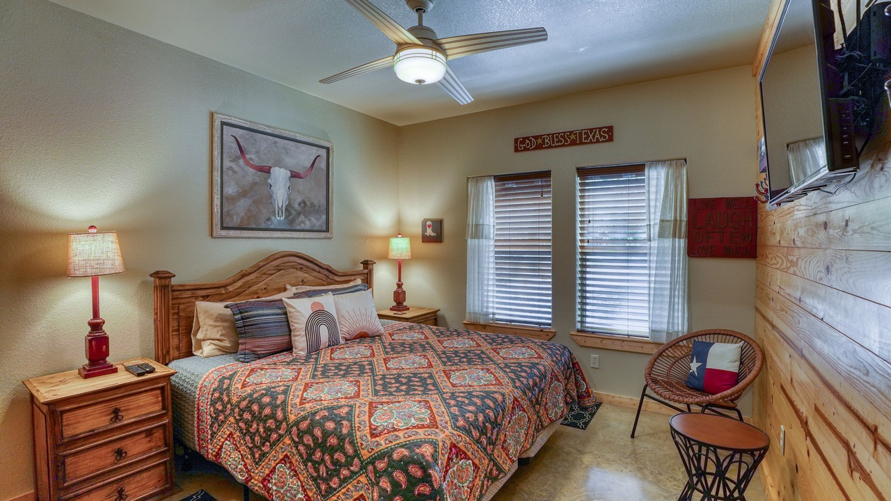 Photo of Bedroom in Marble Falls