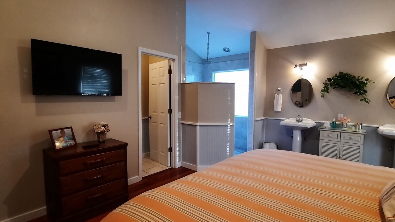 Photo of Bedroom in Steinhatchee