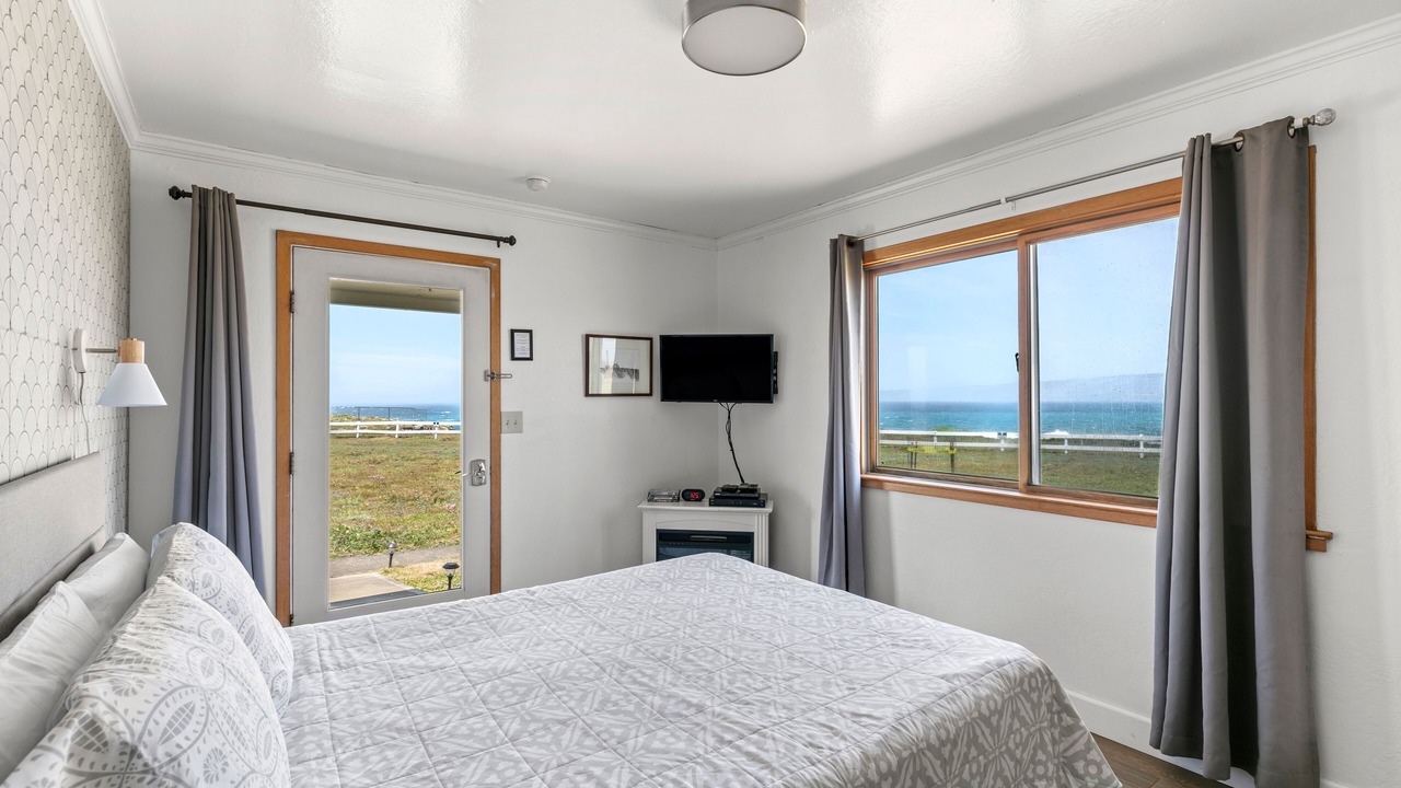 Photo of Bedroom in Point Arena