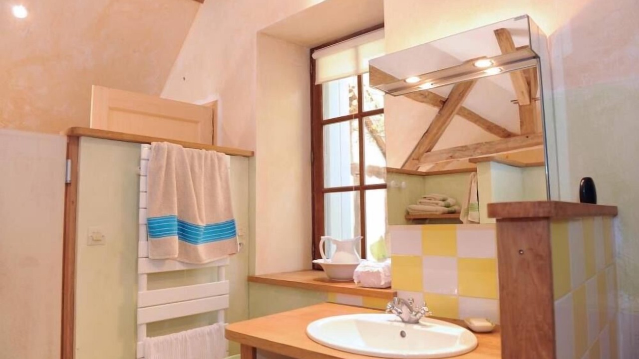 Photo of Bathroom in Chemille-sur-Indrois