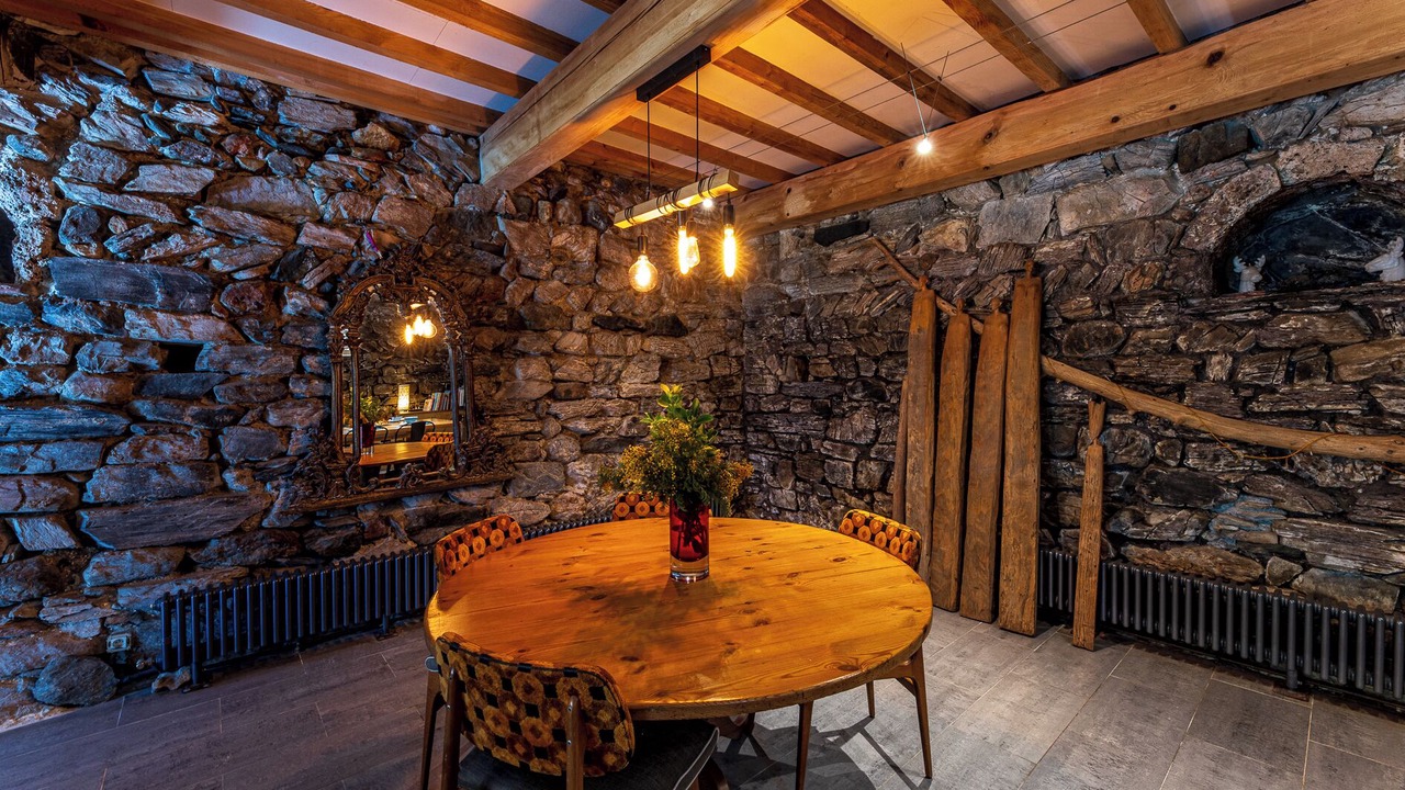 Photo of Others in Aste-Beon