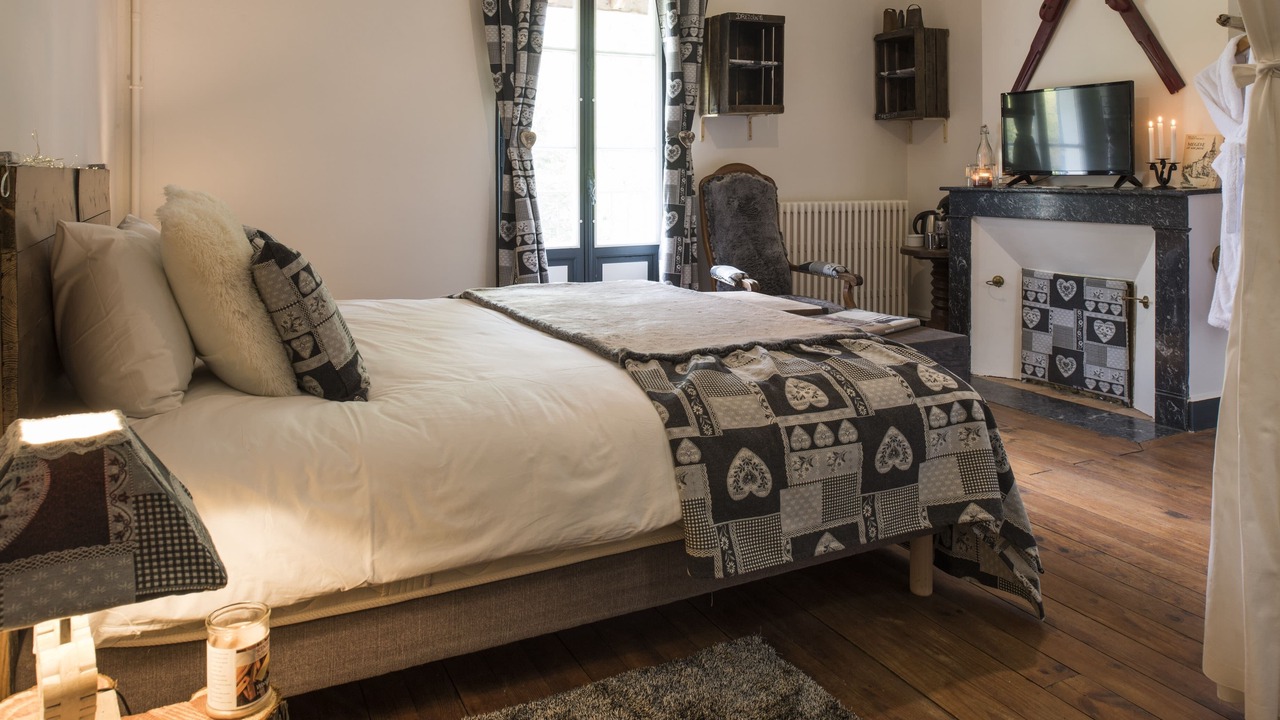 Photo of Bedroom in Arengosse