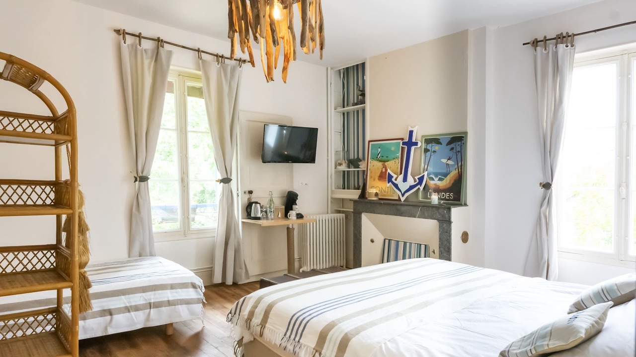 Photo of Bedroom in Arengosse
